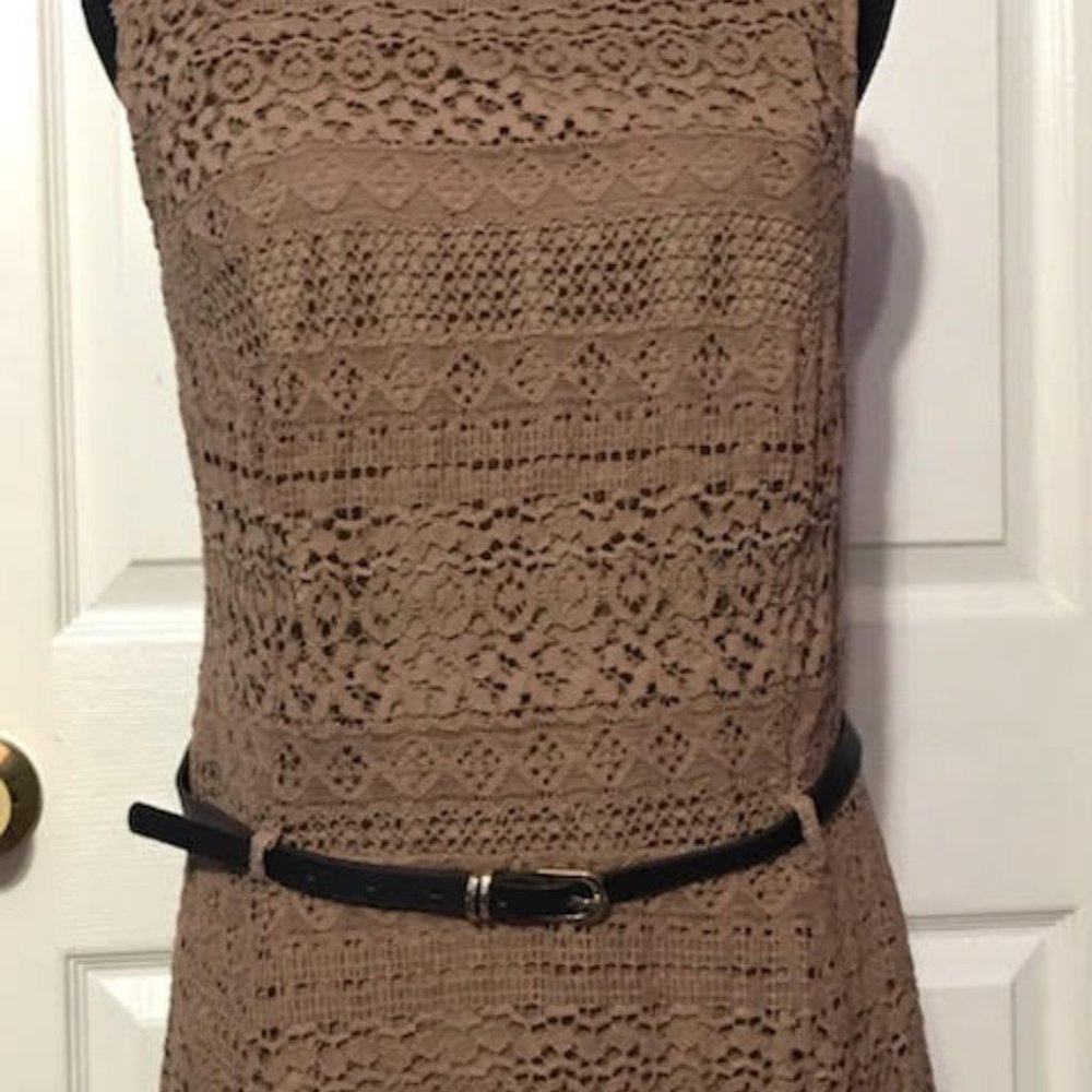 BROWN DRESS - Picture 3 of 4